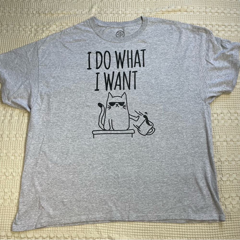 DOM Cat Shirt 3XL Adult Unisex Graphic Tee I Do What I Want Cat Lover Gray